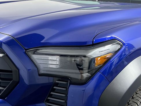 New 2025 Toyota Tacoma TRD Off-Road image 11