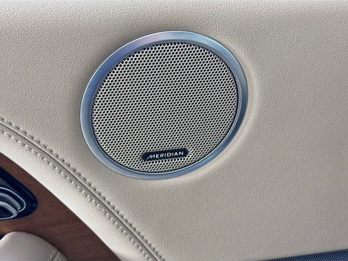 Used 2019 Land Rover Range Rover HSE image 20