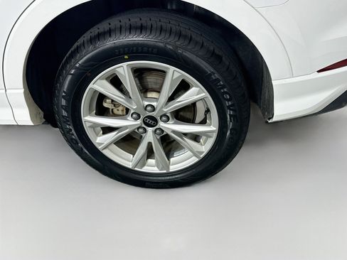 Used 2025 Audi Q3 2.0T Premium AWD/4WD image 11
