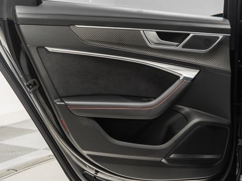 Used 2025 Audi S6 Premium Plus w/ Premium Plus Package image 41