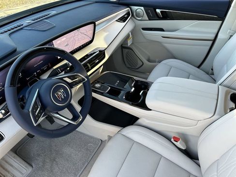 New 2026 Buick Enclave Avenir w/ Super Cruise Package AWD/4WD image 10