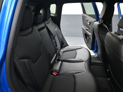 New 2026 Jeep Compass Latitude image 22