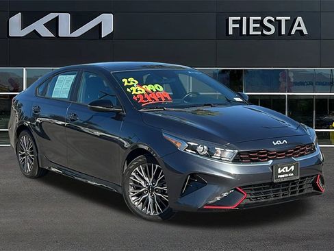 Used 2023 Kia Forte GT-Line image 1