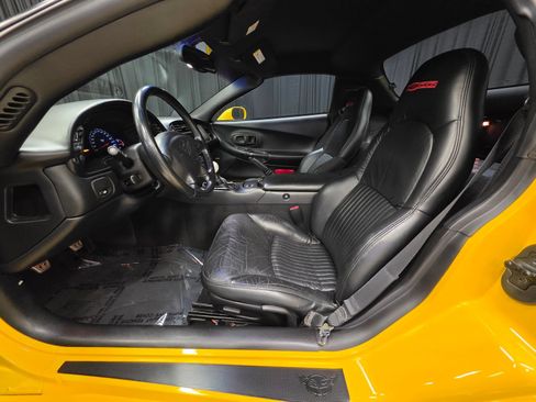 Used 2003 Chevrolet Corvette Z06 w/ Memory Package, 3 Drivers RWD image 18