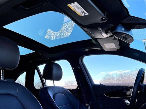 Used 2018 Mercedes-Benz GLC 300 GLC 300 image 19