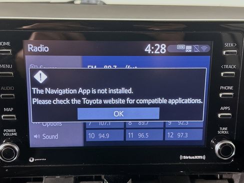 Used 2021 Toyota Corolla LE image 21