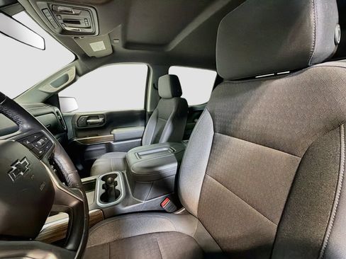 Used 2019 Chevrolet Silverado 1500 LT Trail Boss AWD/4WD image 22