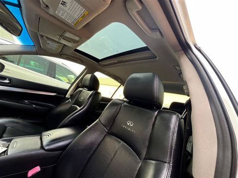 Used 2013 INFINITI G37 Journey w/ Premium Pkg RWD image 14