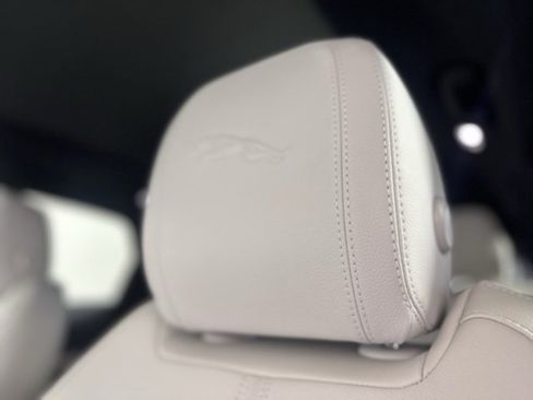 New 2026 Jaguar F-PACE R-Dynamic S image 12