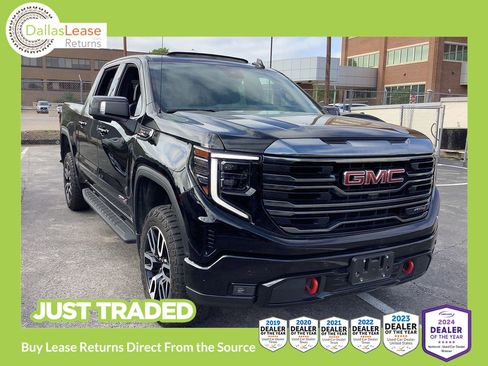 Used 2024 GMC Sierra 1500 AT4 w/ Technology Package image 1