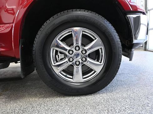 Used 2019 Ford F150 Lariat w/ Equipment Group 502A Luxury AWD/4WD image 18