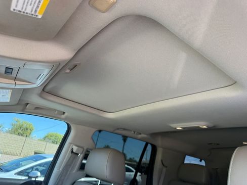 Used 2015 Chevrolet Tahoe LTZ RWD image 13