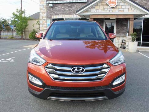 Used 2013 Hyundai Santa Fe Sport w/ Technology Pkg AWD/4WD image 2