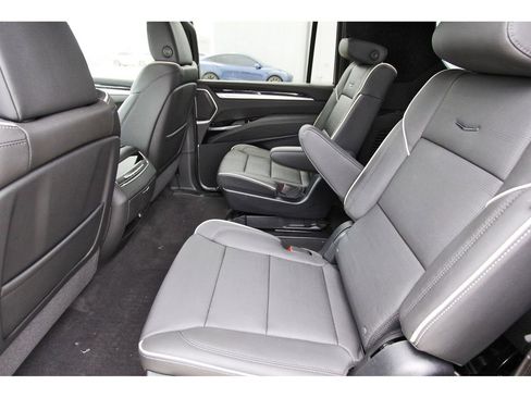 New 2026 Cadillac Escalade ESV Sport AWD/4WD image 7