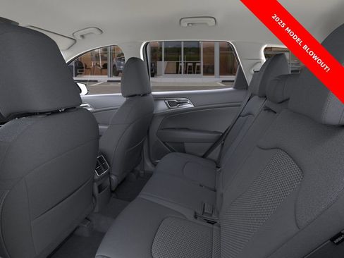 New 2025 Kia Sportage LX AWD/4WD image 18