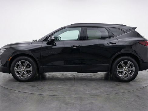 Used 2025 Chevrolet Blazer LT FWD image 5