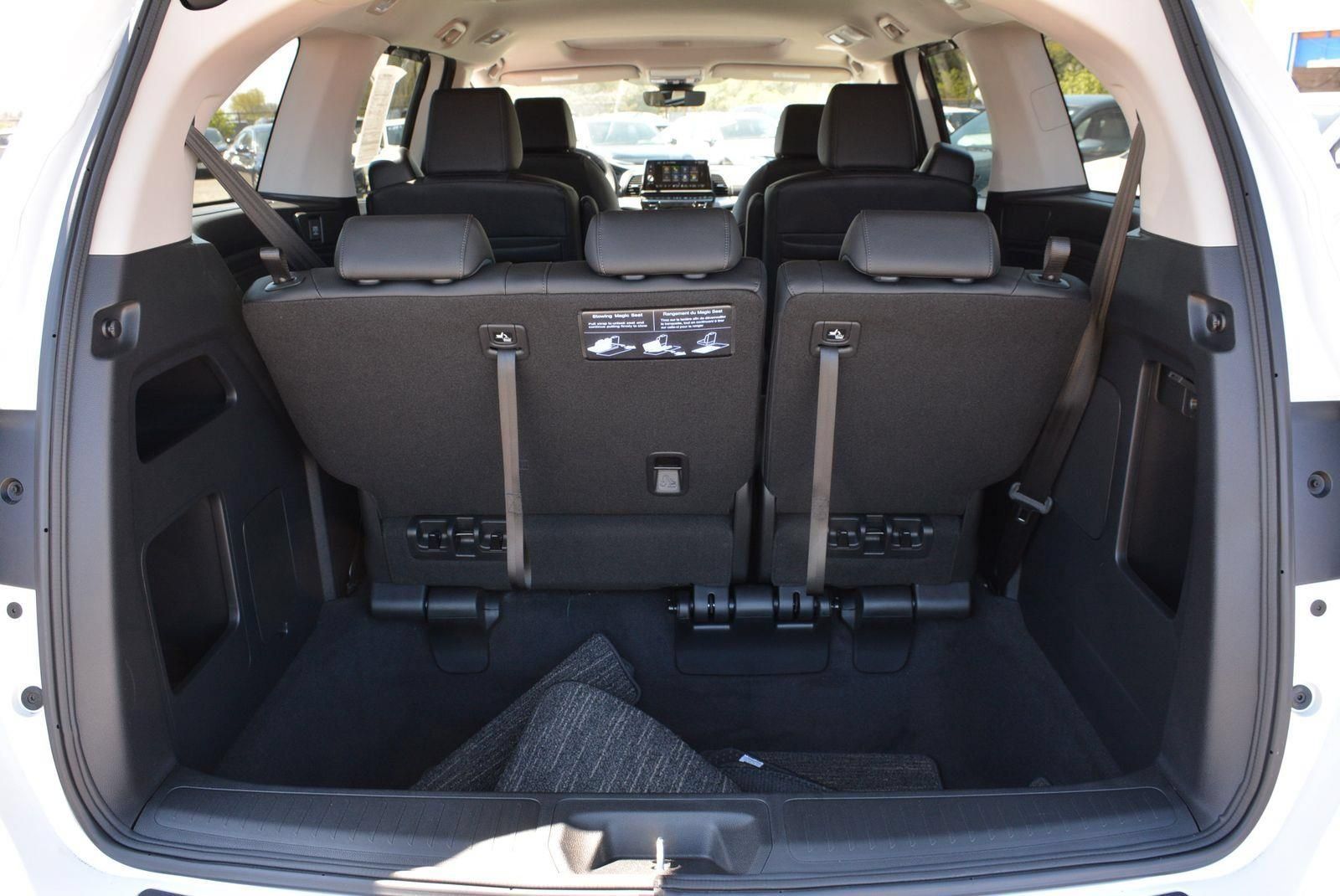 Used 2026 Honda Odyssey EX-L image 16