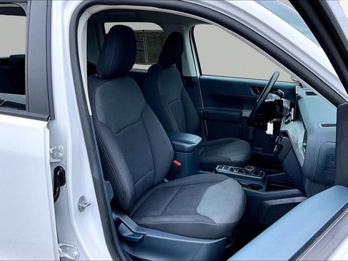 Used 2022 Ford Maverick XL FWD image 7