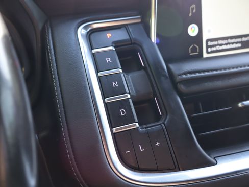 Used 2022 GMC Yukon SLE w/ Gmc Pro Safety Plus Package RWD image 33