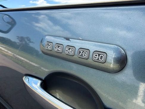 Used 2012 Lincoln MKZ FWD image 15