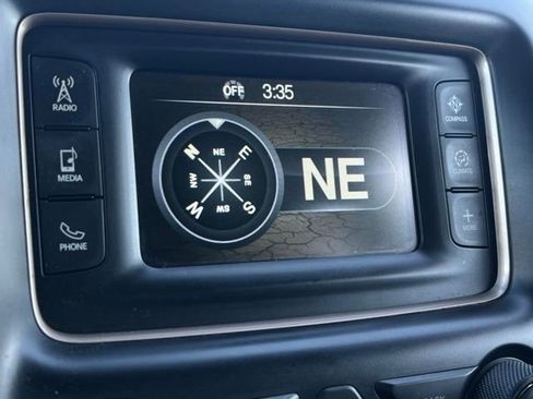 Used 2015 Jeep Grand Cherokee Laredo w/ Quick Order Package 23E image 33