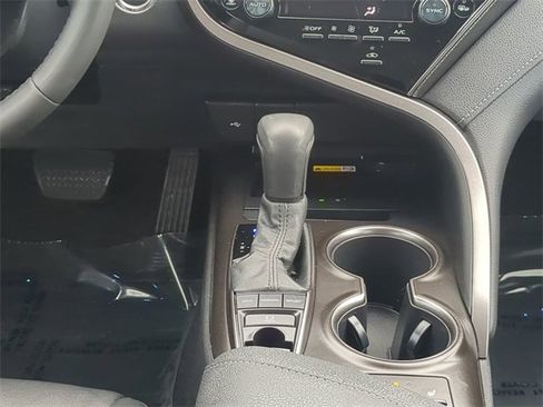 Certified 2022 Toyota Camry XSE image 18