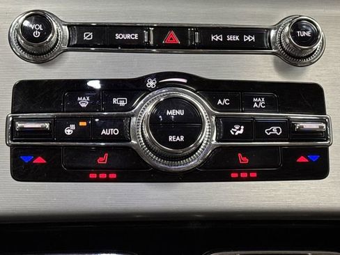 Used 2023 Lincoln Aviator AWD w/ Premium Package image 22