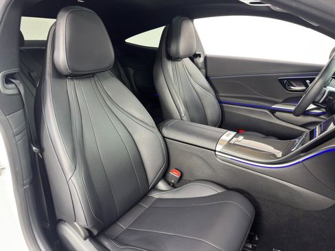 Used 2024 Mercedes-Benz CLE 450 4MATIC Coupe w/ Driver Assistance Package image 40