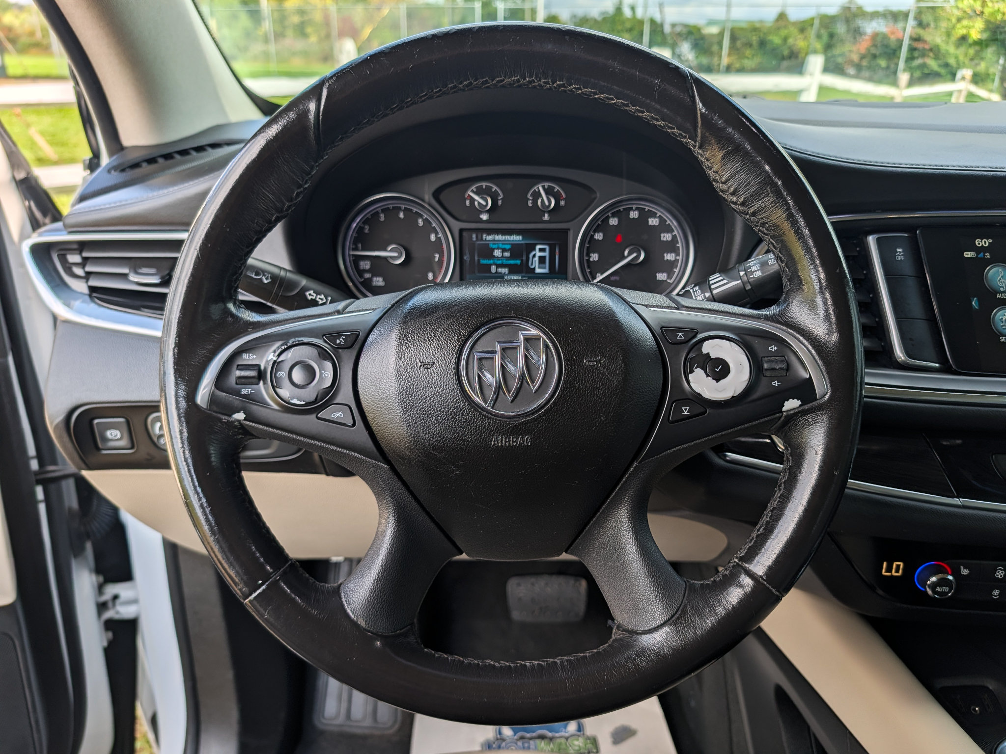 Used 2019 Buick Enclave Essence FWD image 22