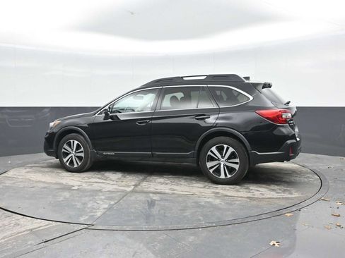 Used 2019 Subaru Outback 2.5i Limited w/ Protection Package #1 image 2