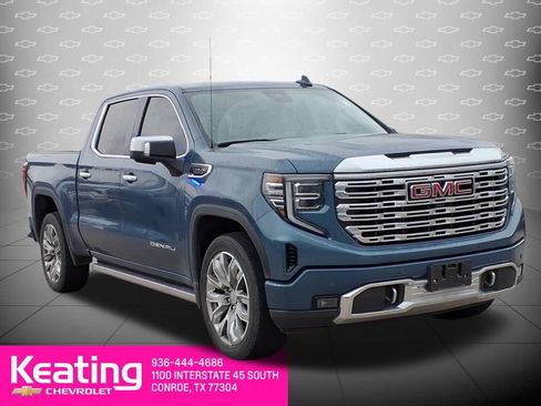 Used 2024 GMC Sierra 1500 Denali w/ Denali Reserve Package AWD/4WD image 3