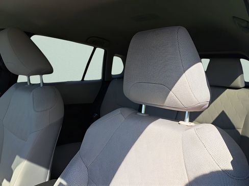 Certified 2025 Toyota Corolla Cross LE image 16