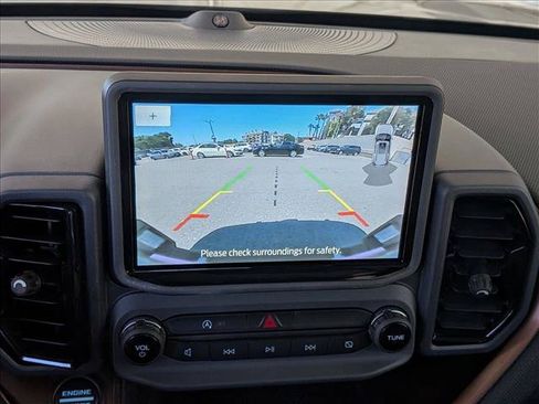 Used 2022 Ford Bronco Sport Outer Banks w/ Tech Package AWD/4WD image 15
