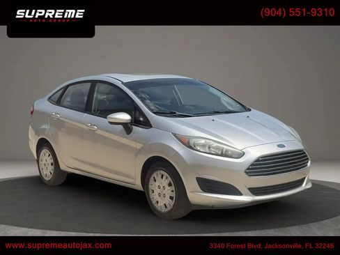 Used 2017 Ford Fiesta S FWD image 1