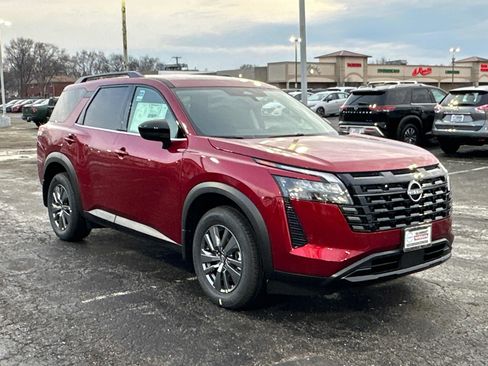 New 2026 Nissan Pathfinder SV AWD/4WD image 3