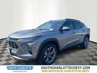 Used 2025 Chevrolet Trax LT w/ LT Convenience Package