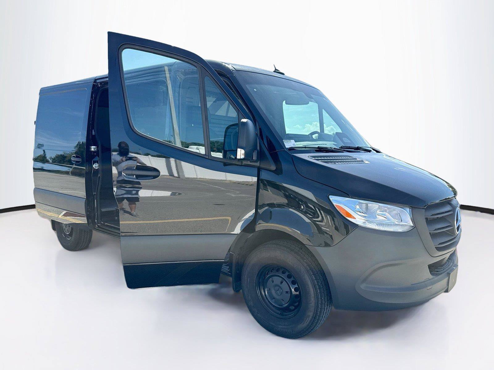 Used 2026 Mercedes-Benz Sprinter 2500 image 20