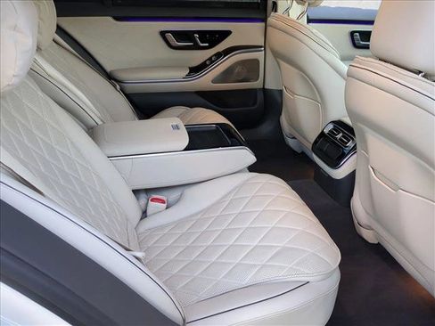 Certified 2023 Mercedes-Benz S 580 4MATIC Sedan image 21