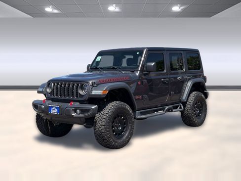 Used 2024 Jeep Wrangler Unlimited Rubicon w/ Convenience Group AWD/4WD image 1