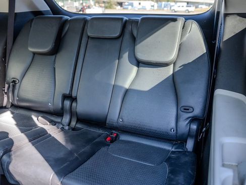 Used 2022 Kia Carnival SX Prestige image 31