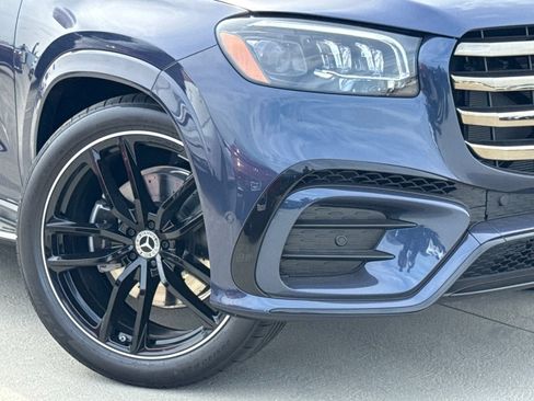 New 2026 Mercedes-Benz GLS 580 4MATIC image 4