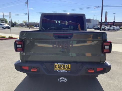 New 2026 Jeep Gladiator Mojave AWD/4WD image 30
