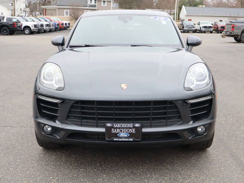 Used 2018 Porsche Macan Sport Edition w/ Driver Memory Package image 12