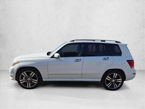 Used 2015 Mercedes-Benz GLK 350 2WD image 9