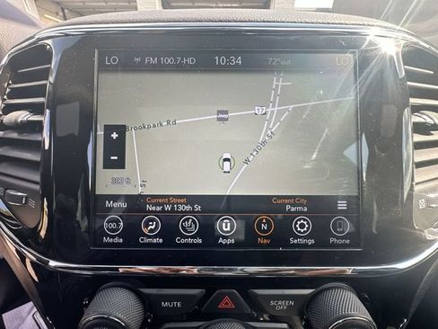 Used 2021 Jeep Grand Cherokee Laredo X AWD/4WD image 20