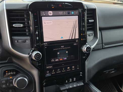 New 2026 RAM 1500 Big Horn AWD/4WD image 11