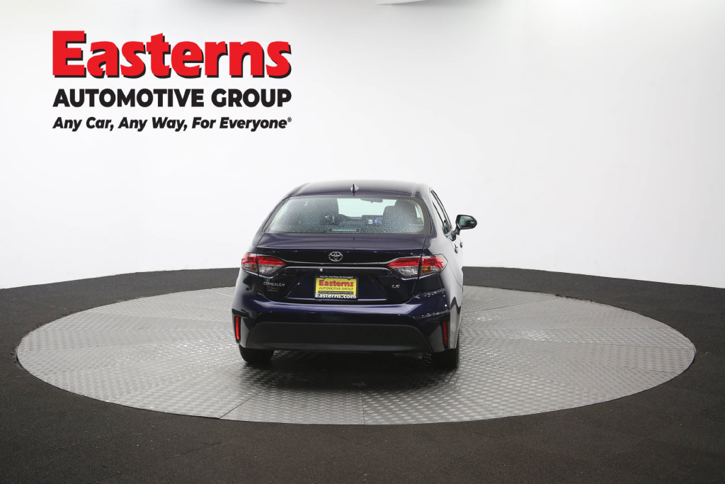 Used 2024 Toyota Corolla LE FWD image 38