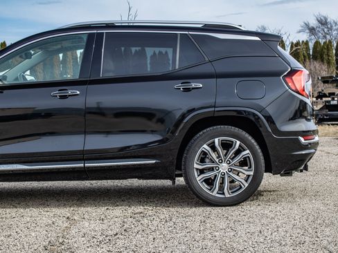 Used 2020 GMC Terrain Denali w/ Denali Premium Package image 40