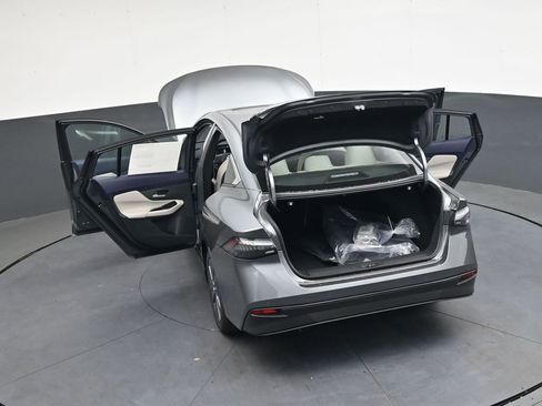New 2026 Nissan Sentra SL FWD image 48
