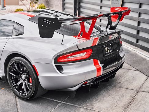 Used 2016 Dodge Viper ACR w/ Extreme Aero Package RWD image 17